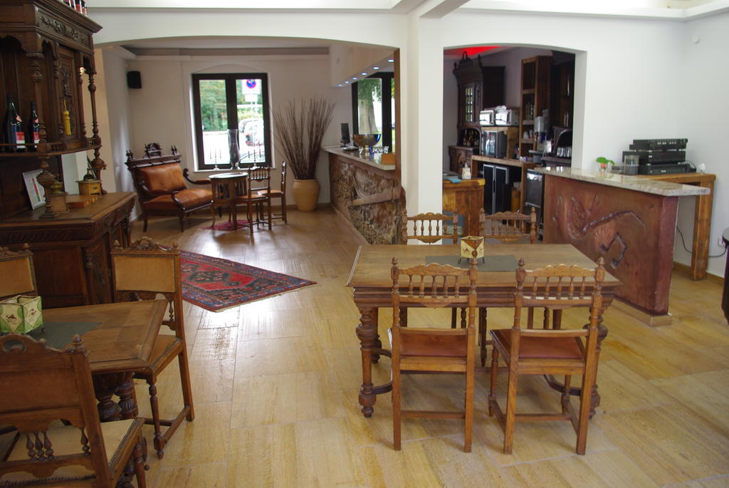 Porta Colonia Hotel Eschweiler Eksteriør billede
